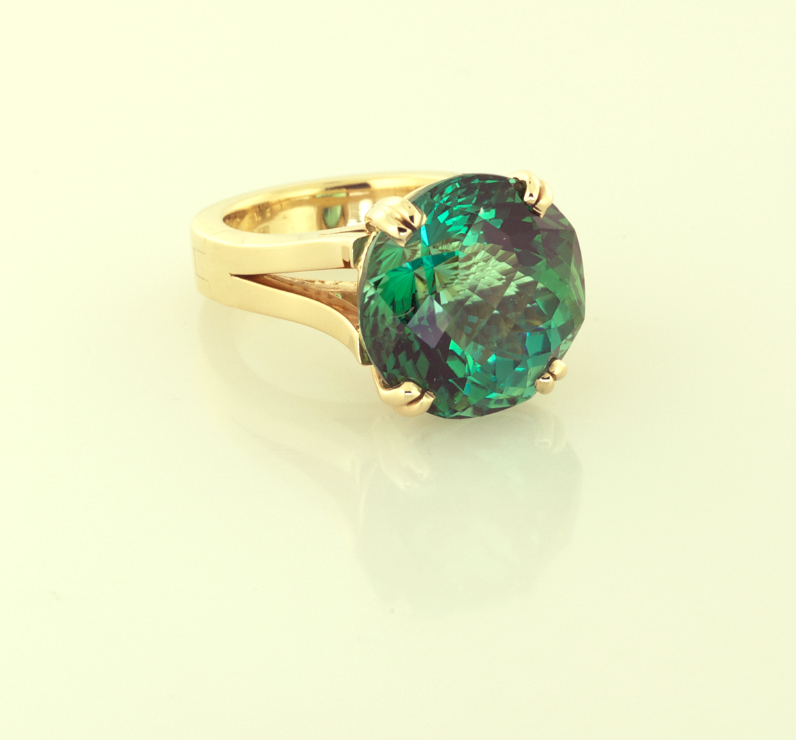 Spotlight Split Ring Spotlight Split Ring