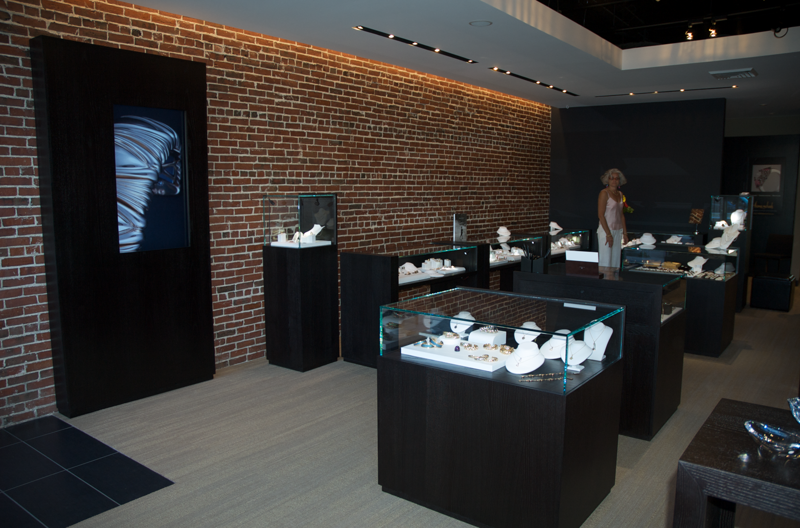 Thomas Michaels Designers gallery interior, feature wall and flat screen