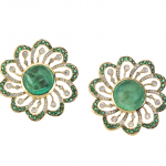 Earrings with emeralds and diamonds in 18KT yellow, flower motif
