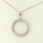 Diamond circle pendant in 18KT white gold
