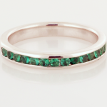 Eternity Band in 18Kt white and emeralds