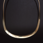 14KT gold forged collar