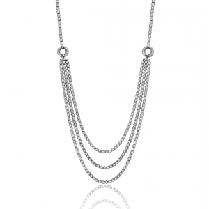 Elegant triple stand of diamond necklace