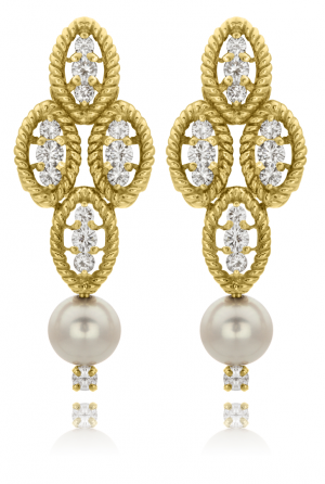 Diamond and pearl earrings in 18KT yellow gold