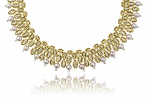 Diamond, Pearl and 18KT yellow gold necklace